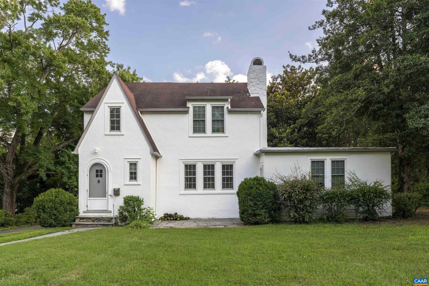 2201 & 2203 STADIUM RD, CHARLOTTESVILLE, Virginia 22903, 7 Bedrooms Bedrooms, ,4 BathroomsBathrooms,Residential,For sale,2201 & 2203 STADIUM RD,666820 MLS # 666820