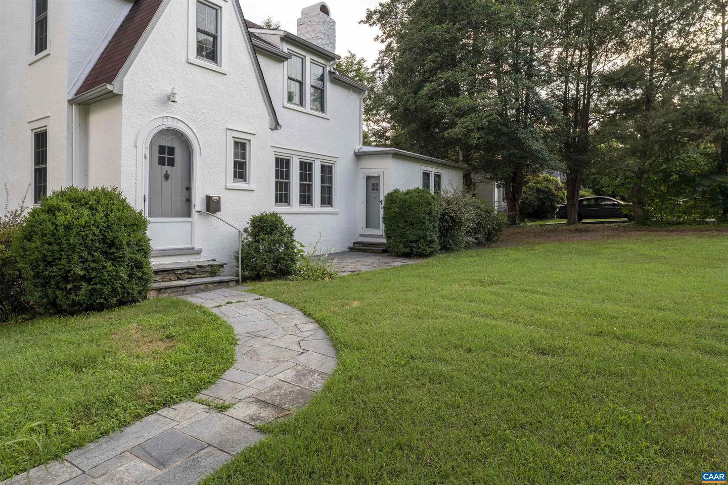 2201 & 2203 STADIUM RD, CHARLOTTESVILLE, Virginia 22903, 7 Bedrooms Bedrooms, ,4 BathroomsBathrooms,Residential,For sale,2201 & 2203 STADIUM RD,666820 MLS # 666820