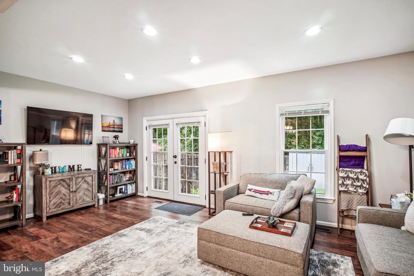 11939 ARTERY DR, FAIRFAX, Virginia 22030, 4 Bedrooms Bedrooms, ,3 BathroomsBathrooms,Residential,For sale,11939 ARTERY DR,VAFX2255952 MLS # VAFX2255952