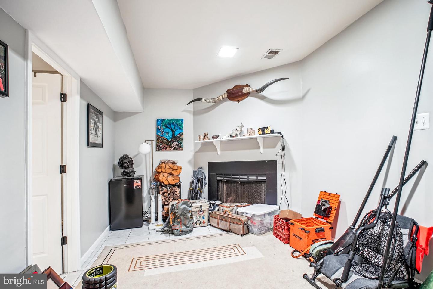 11939 ARTERY DR, FAIRFAX, Virginia 22030, 4 Bedrooms Bedrooms, ,3 BathroomsBathrooms,Residential,For sale,11939 ARTERY DR,VAFX2255952 MLS # VAFX2255952