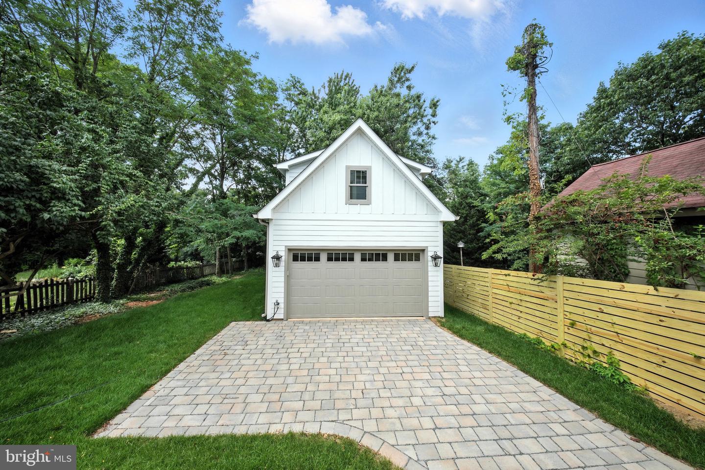4705 & 4707 25TH ST N, ARLINGTON, Virginia 22207, 7 Bedrooms Bedrooms, ,6 BathroomsBathrooms,Residential,For sale,4705 & 4707 25TH ST N,VAAR2060930 MLS # VAAR2060930