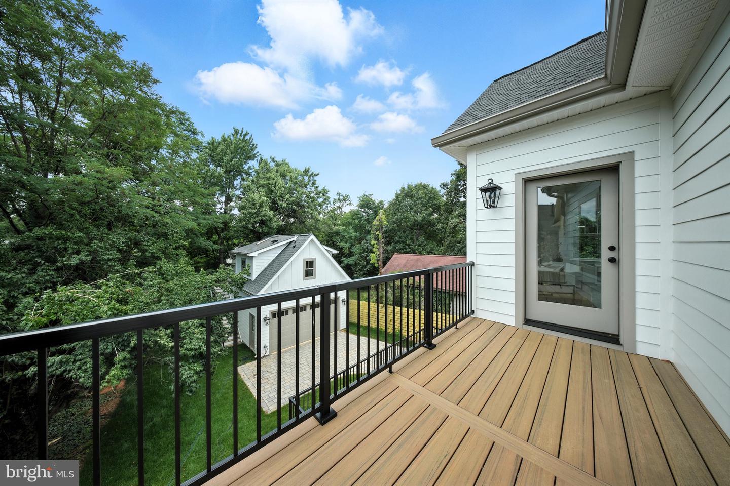 4705 & 4707 25TH ST N, ARLINGTON, Virginia 22207, 7 Bedrooms Bedrooms, ,6 BathroomsBathrooms,Residential,For sale,4705 & 4707 25TH ST N,VAAR2060930 MLS # VAAR2060930
