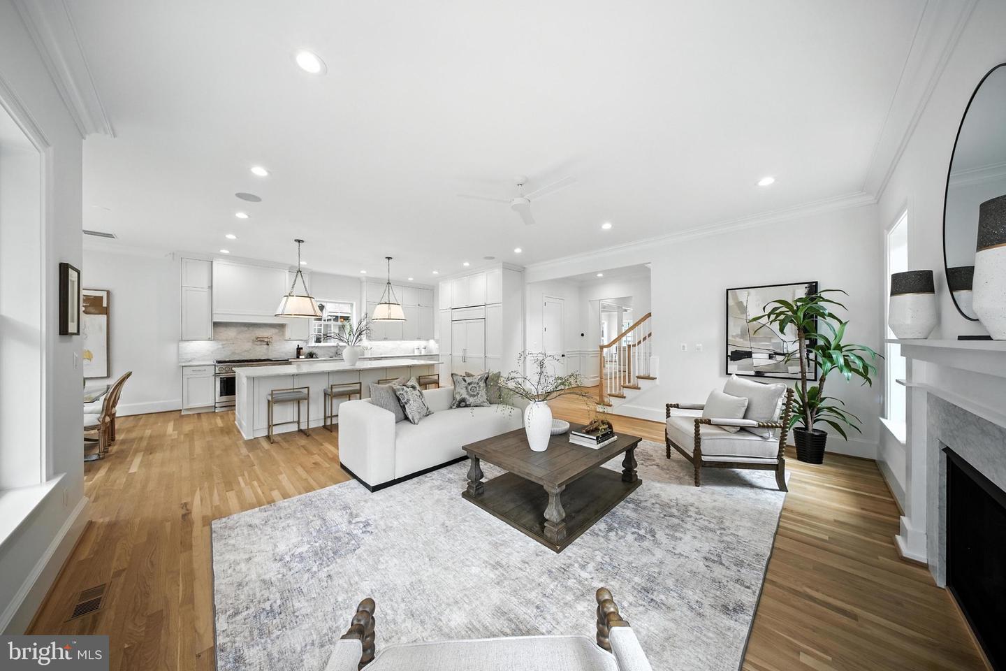 4705 & 4707 25TH ST N, ARLINGTON, Virginia 22207, 7 Bedrooms Bedrooms, ,6 BathroomsBathrooms,Residential,For sale,4705 & 4707 25TH ST N,VAAR2060930 MLS # VAAR2060930