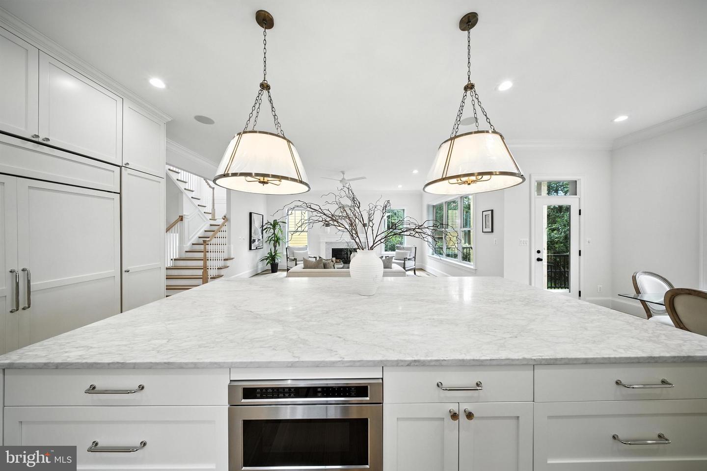 4705 & 4707 25TH ST N, ARLINGTON, Virginia 22207, 7 Bedrooms Bedrooms, ,6 BathroomsBathrooms,Residential,For sale,4705 & 4707 25TH ST N,VAAR2060930 MLS # VAAR2060930