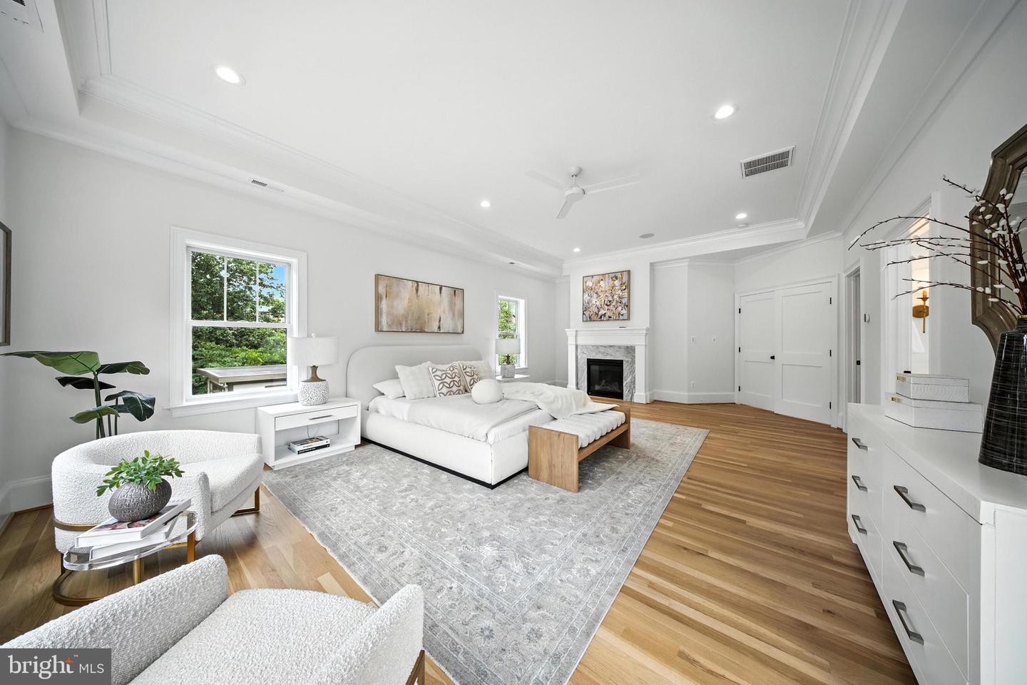 4705 & 4707 25TH ST N, ARLINGTON, Virginia 22207, 7 Bedrooms Bedrooms, ,6 BathroomsBathrooms,Residential,For sale,4705 & 4707 25TH ST N,VAAR2060930 MLS # VAAR2060930
