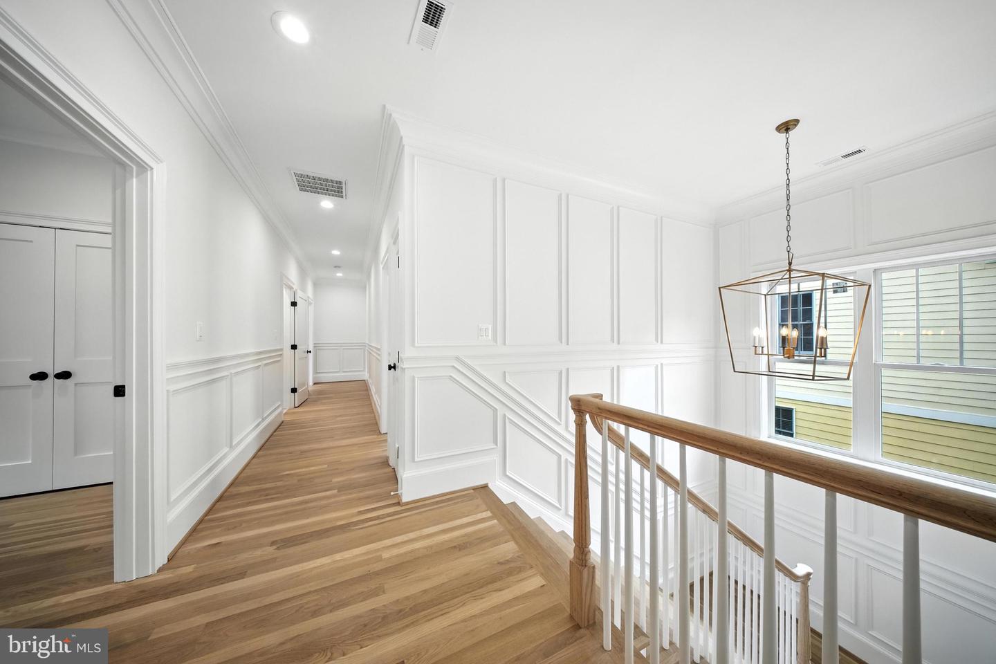 4705 & 4707 25TH ST N, ARLINGTON, Virginia 22207, 7 Bedrooms Bedrooms, ,6 BathroomsBathrooms,Residential,For sale,4705 & 4707 25TH ST N,VAAR2060930 MLS # VAAR2060930