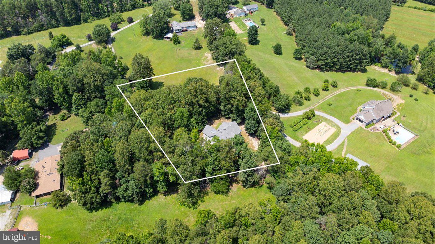 9937 TALLEY RD, SPOTSYLVANIA, Virginia 22553, 3 Bedrooms Bedrooms, ,2 BathroomsBathrooms,Residential,For sale,9937 TALLEY RD,VASP2034758 MLS # VASP2034758