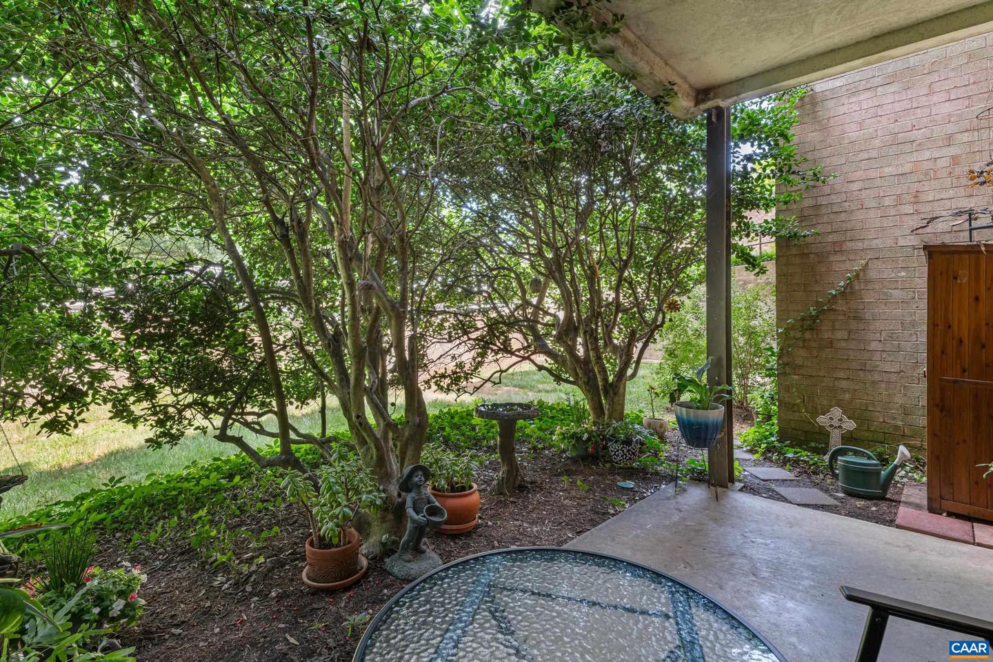 511 N 1ST ST #105, CHARLOTTESVILLE, Virginia 22903, 2 Bedrooms Bedrooms, ,1 BathroomBathrooms,Residential,For sale,511 N 1ST ST #105,666842 MLS # 666842