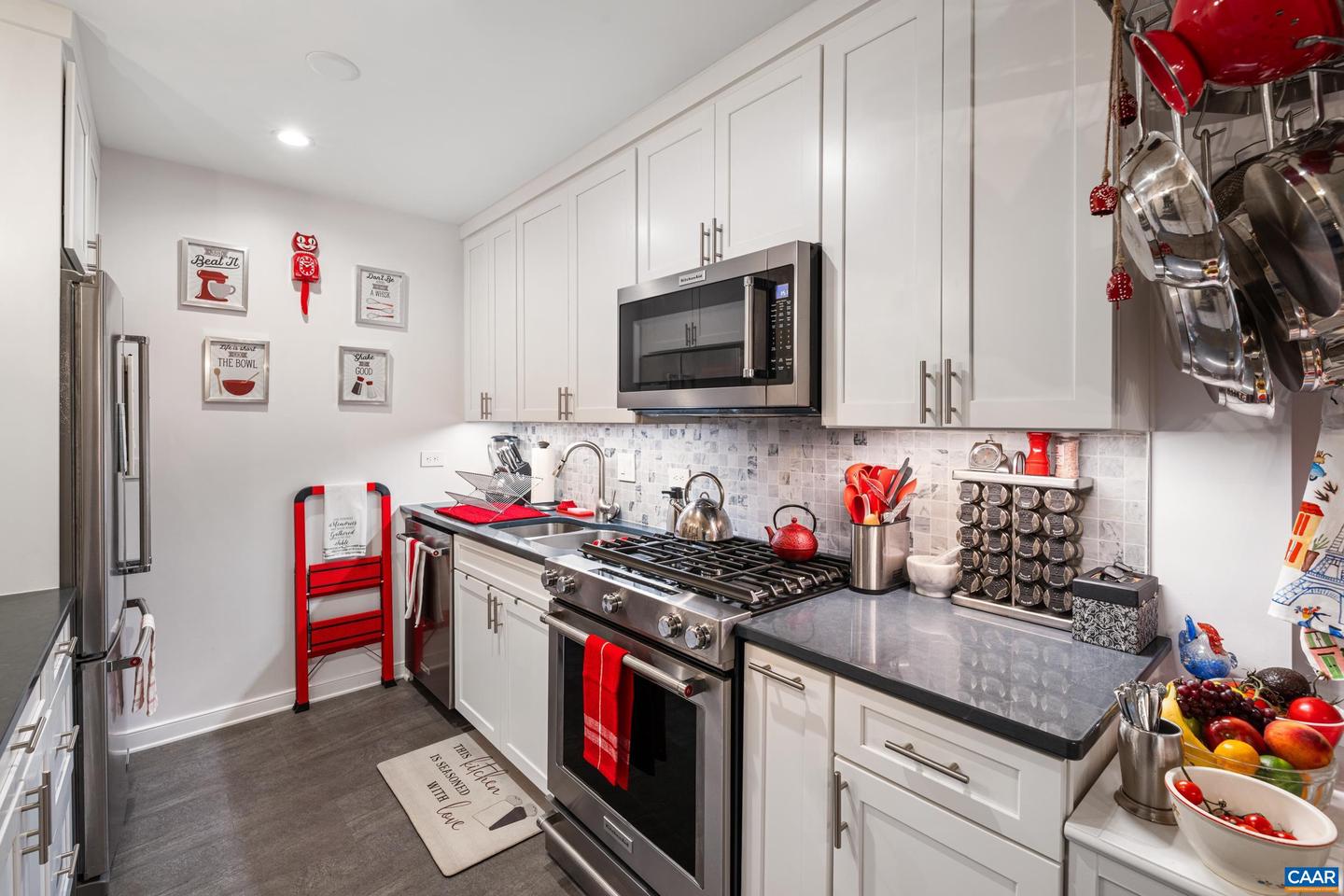 511 N 1ST ST #105, CHARLOTTESVILLE, Virginia 22903, 2 Bedrooms Bedrooms, ,1 BathroomBathrooms,Residential,For sale,511 N 1ST ST #105,666842 MLS # 666842