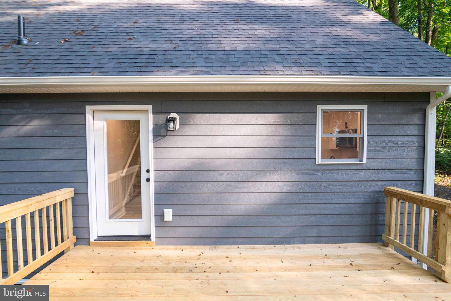 111 BLOODROOT RD, FRONT ROYAL, Virginia 22630, 3 Bedrooms Bedrooms, ,2 BathroomsBathrooms,Residential,For sale,111 BLOODROOT RD,VAWR2011726 MLS # VAWR2011726