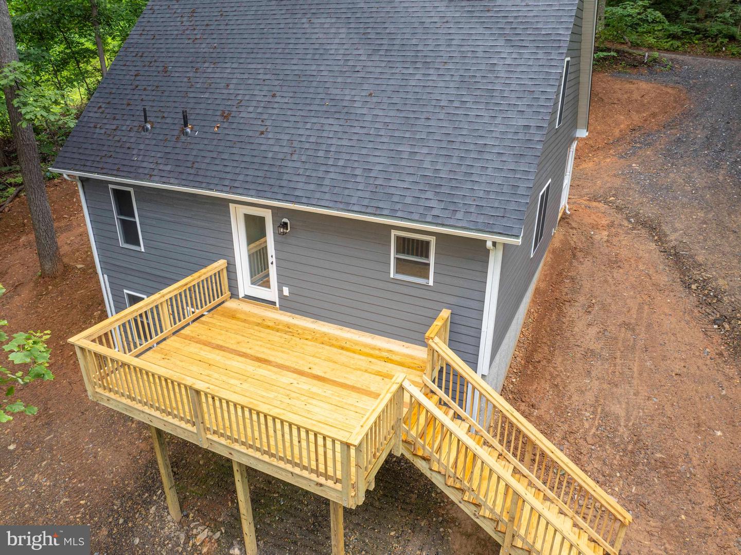 111 BLOODROOT RD, FRONT ROYAL, Virginia 22630, 3 Bedrooms Bedrooms, ,2 BathroomsBathrooms,Residential,For sale,111 BLOODROOT RD,VAWR2011726 MLS # VAWR2011726