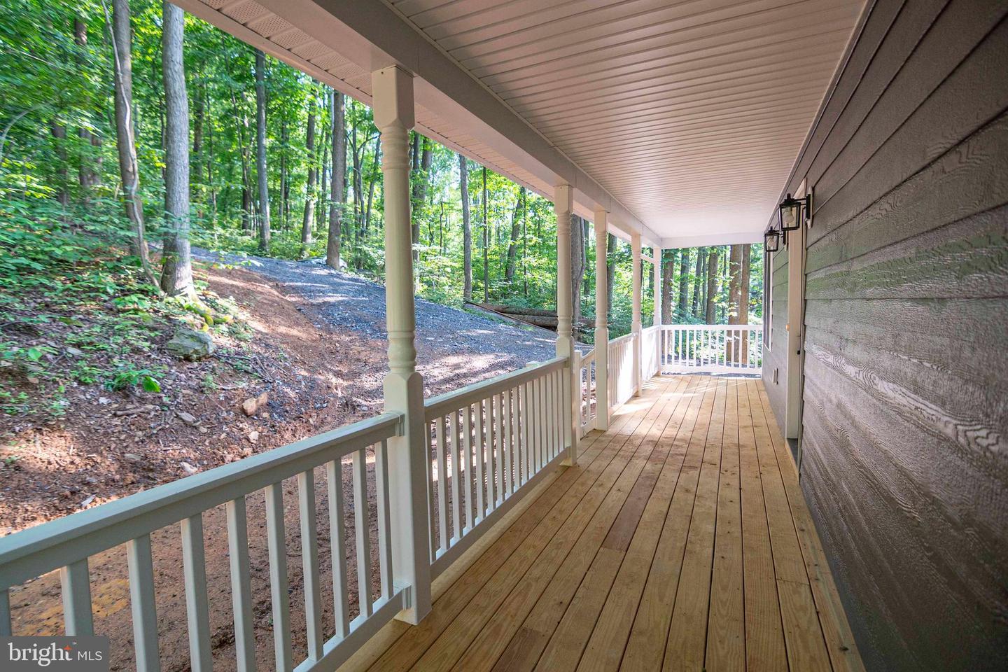 111 BLOODROOT RD, FRONT ROYAL, Virginia 22630, 3 Bedrooms Bedrooms, ,2 BathroomsBathrooms,Residential,For sale,111 BLOODROOT RD,VAWR2011726 MLS # VAWR2011726