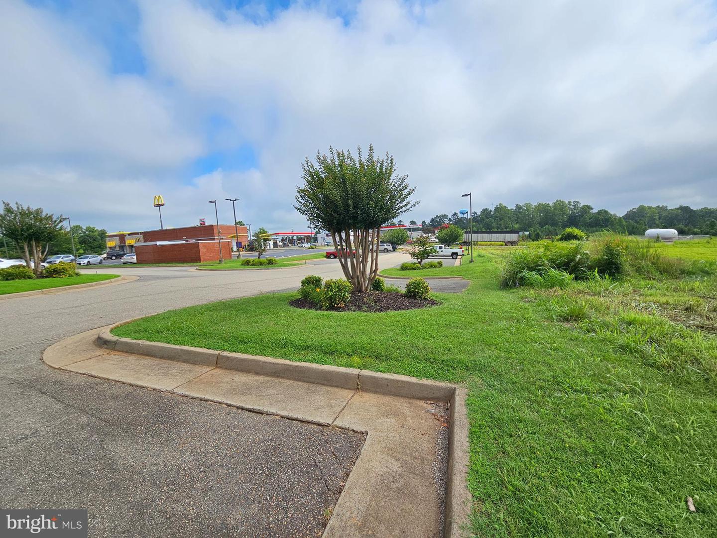 01 BUCKINGHAM CENTRE DR, DILLWYN, Virginia 23936, ,Land,For sale,01 BUCKINGHAM CENTRE DR,VABH2000200 MLS # VABH2000200