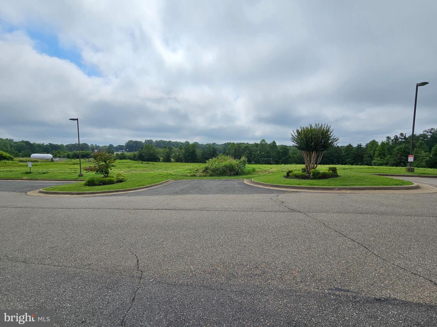 01 BUCKINGHAM CENTRE DR, DILLWYN, Virginia 23936, ,Land,For sale,01 BUCKINGHAM CENTRE DR,VABH2000200 MLS # VABH2000200