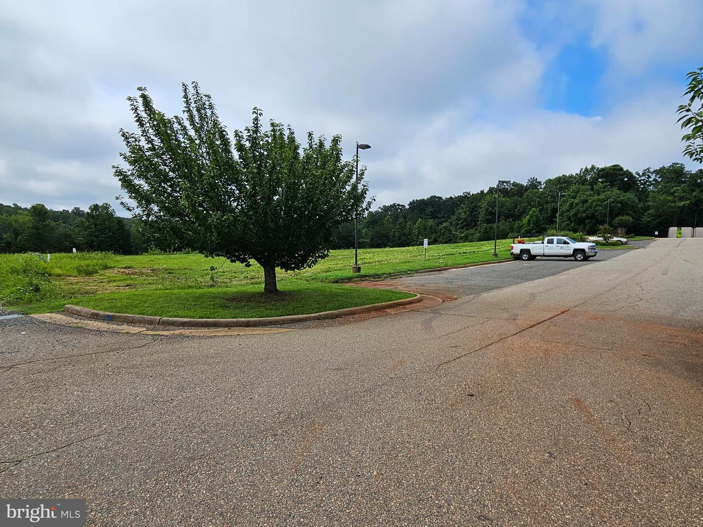 01 BUCKINGHAM CENTRE DR, DILLWYN, Virginia 23936, ,Land,For sale,01 BUCKINGHAM CENTRE DR,VABH2000200 MLS # VABH2000200