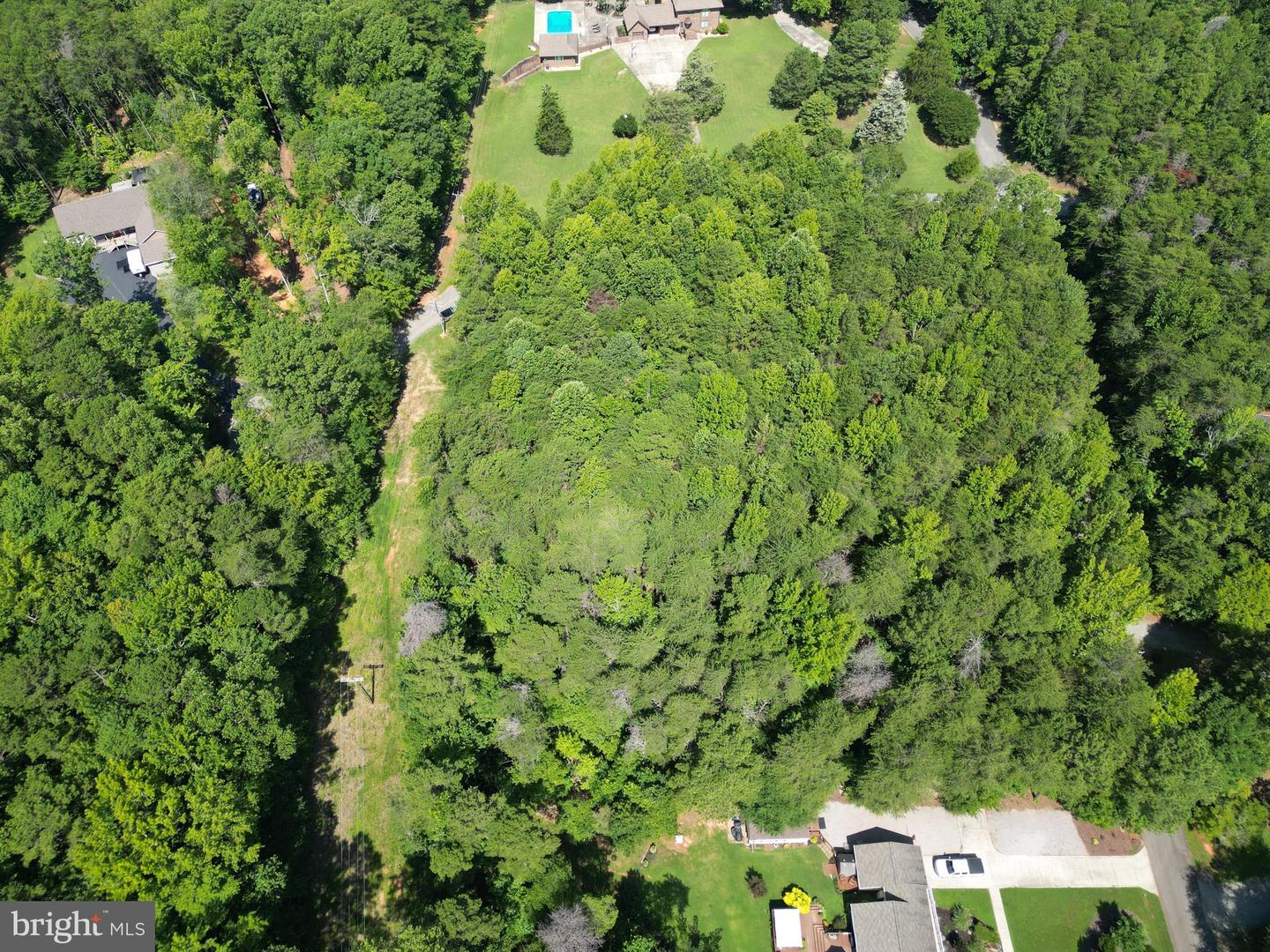 00 CARRIAGE LN, CLARKSVILLE, Virginia 23927, ,Land,For sale,00 CARRIAGE LN,VAMB2000068 MLS # VAMB2000068
