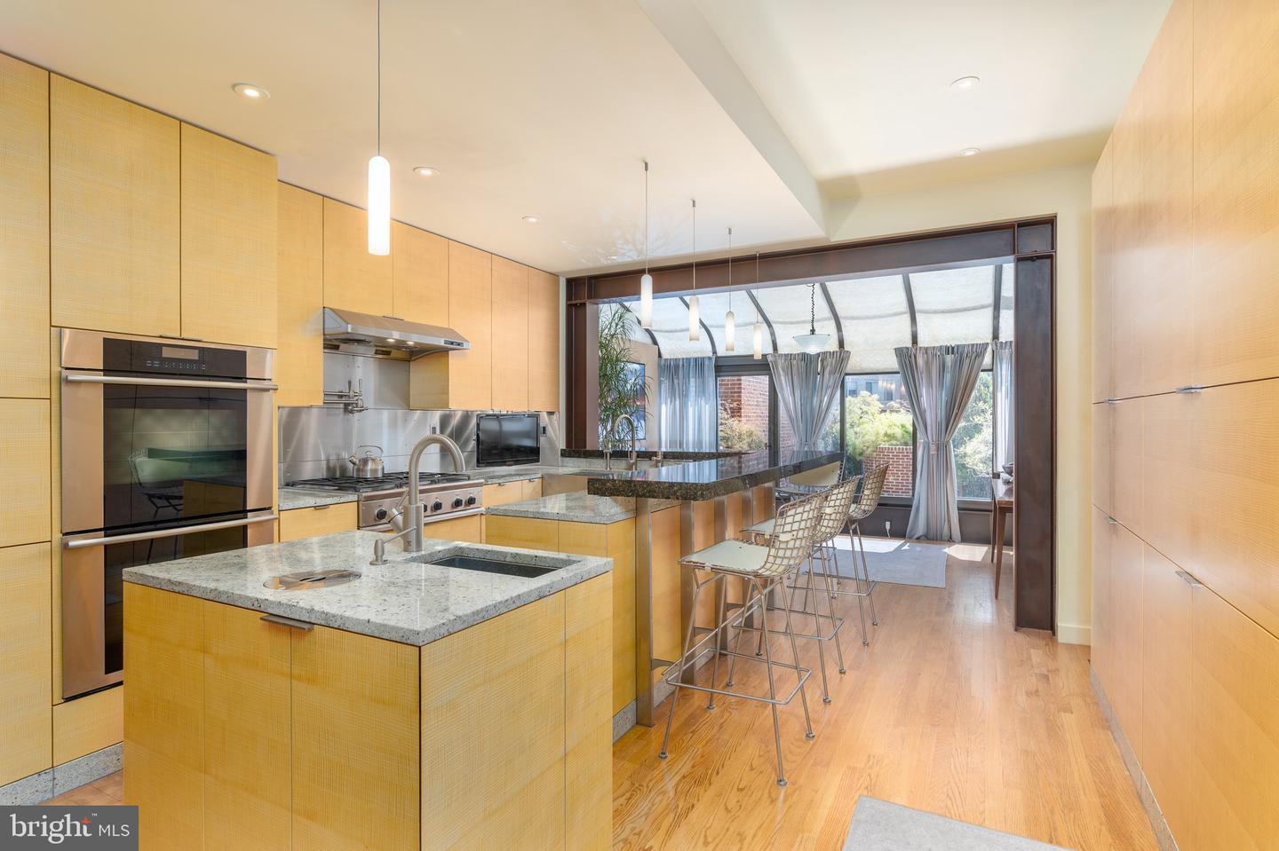 2014 O ST NW, WASHINGTON, District Of Columbia 20036, 3 Bedrooms Bedrooms, ,2 BathroomsBathrooms,Residential,For sale,2014 O ST NW,DCDC2196486 MLS # DCDC2196486