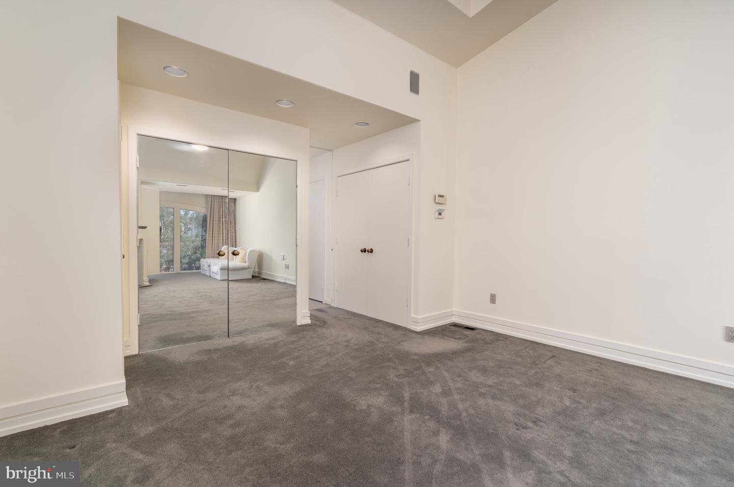 2014 O ST NW, WASHINGTON, District Of Columbia 20036, 3 Bedrooms Bedrooms, ,2 BathroomsBathrooms,Residential,For sale,2014 O ST NW,DCDC2196486 MLS # DCDC2196486