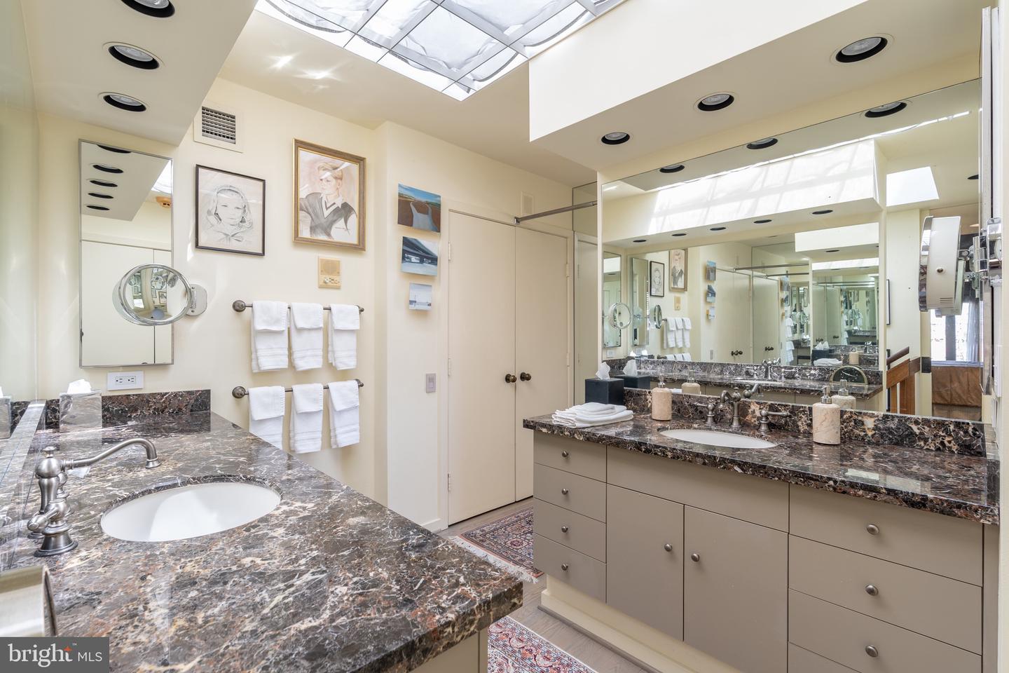 2014 O ST NW, WASHINGTON, District Of Columbia 20036, 3 Bedrooms Bedrooms, ,2 BathroomsBathrooms,Residential,For sale,2014 O ST NW,DCDC2196486 MLS # DCDC2196486