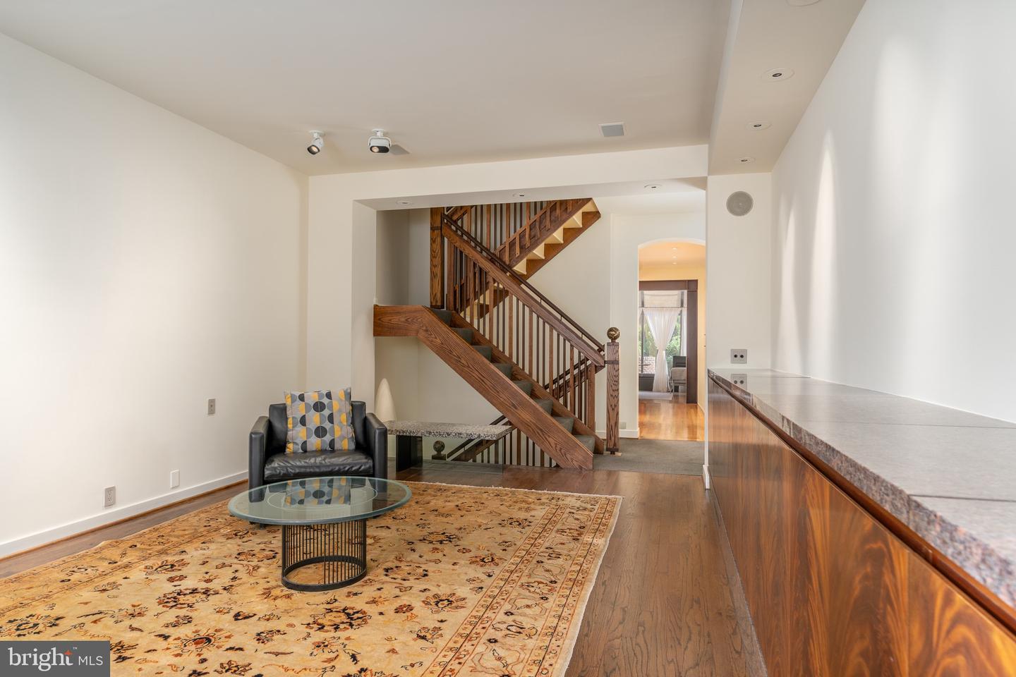 2014 O ST NW, WASHINGTON, District Of Columbia 20036, 3 Bedrooms Bedrooms, ,2 BathroomsBathrooms,Residential,For sale,2014 O ST NW,DCDC2196486 MLS # DCDC2196486