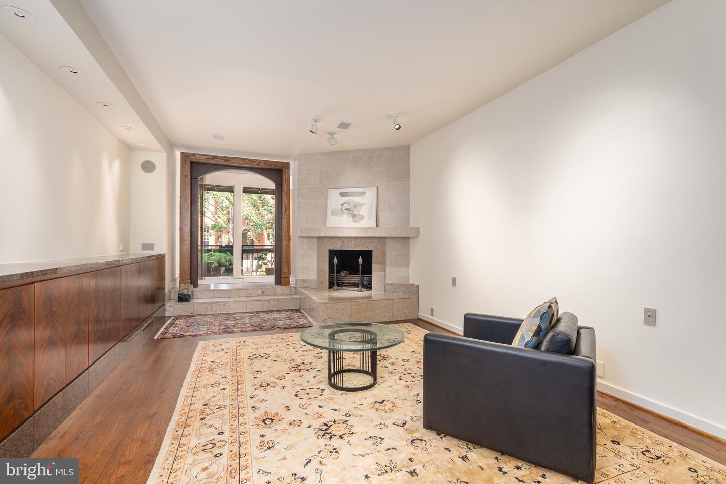 2014 O ST NW, WASHINGTON, District Of Columbia 20036, 3 Bedrooms Bedrooms, ,2 BathroomsBathrooms,Residential,For sale,2014 O ST NW,DCDC2196486 MLS # DCDC2196486