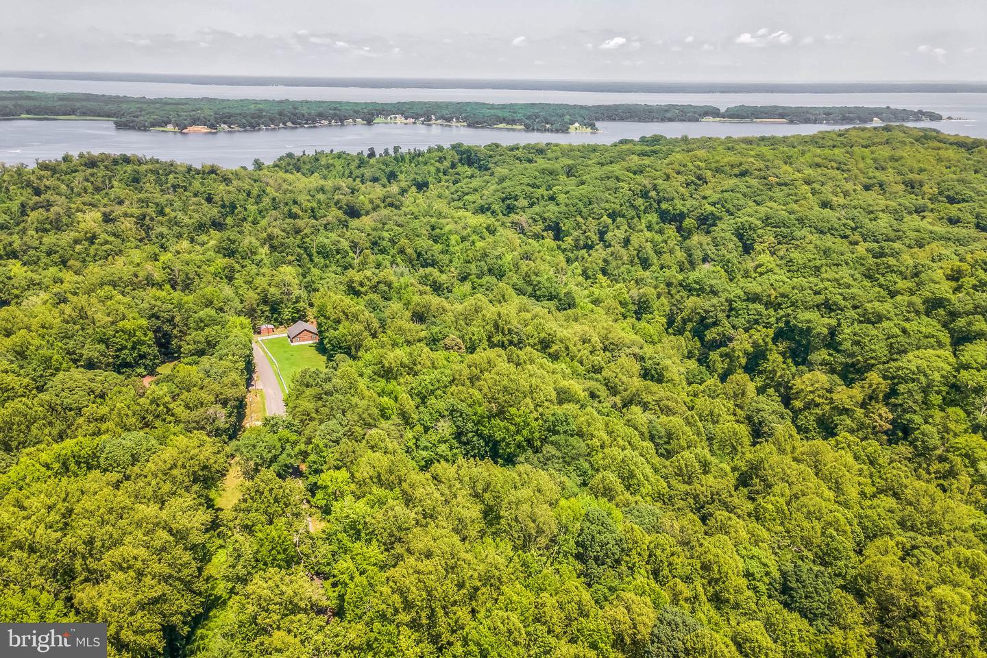 100 AQUIA CREEK RD, STAFFORD, Virginia 22554, 3 Bedrooms Bedrooms, ,3 BathroomsBathrooms,Residential,For sale,100 AQUIA CREEK RD,VAST2038056 MLS # VAST2038056