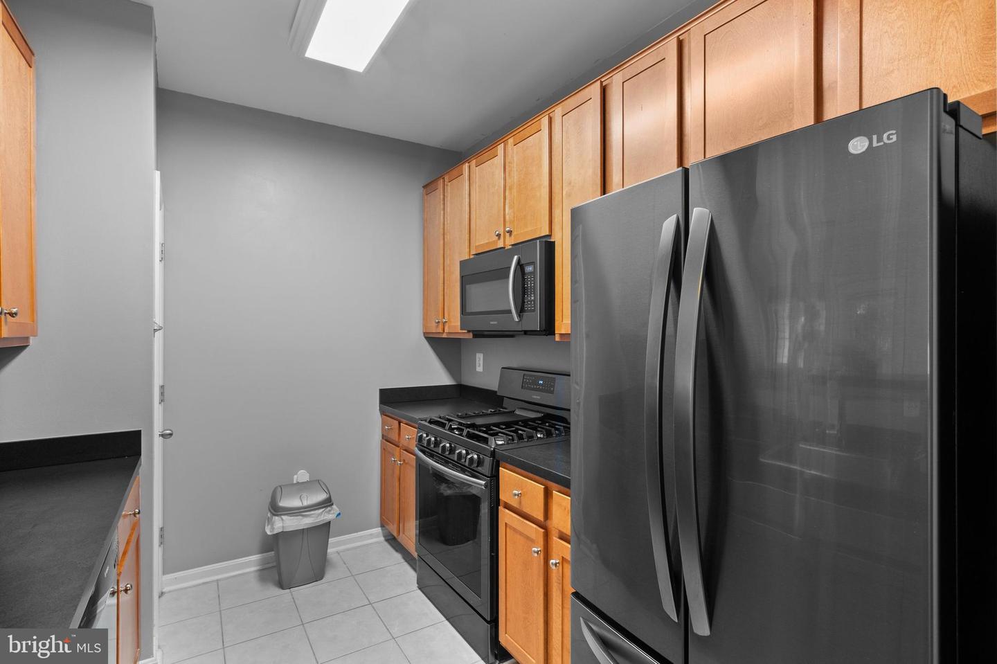 4870 EISENHOWER AVE #109, ALEXANDRIA, Virginia 22304, 1 Bedroom Bedrooms, ,1 BathroomBathrooms,Residential,For sale,4870 EISENHOWER AVE #109,VAAX2044446 MLS # VAAX2044446
