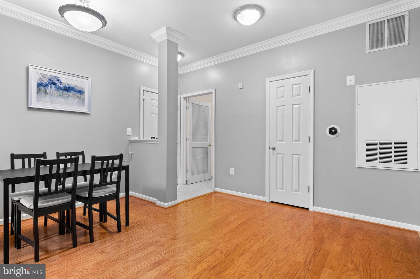 4870 EISENHOWER AVE #109, ALEXANDRIA, Virginia 22304, 1 Bedroom Bedrooms, ,1 BathroomBathrooms,Residential,For sale,4870 EISENHOWER AVE #109,VAAX2044446 MLS # VAAX2044446