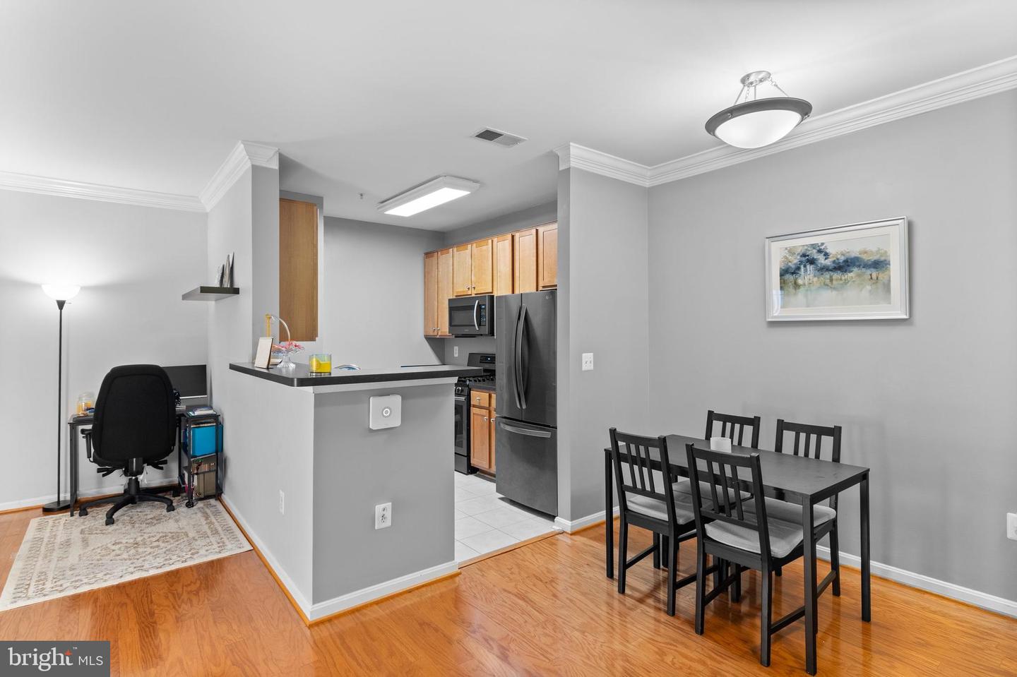 4870 EISENHOWER AVE #109, ALEXANDRIA, Virginia 22304, 1 Bedroom Bedrooms, ,1 BathroomBathrooms,Residential,For sale,4870 EISENHOWER AVE #109,VAAX2044446 MLS # VAAX2044446