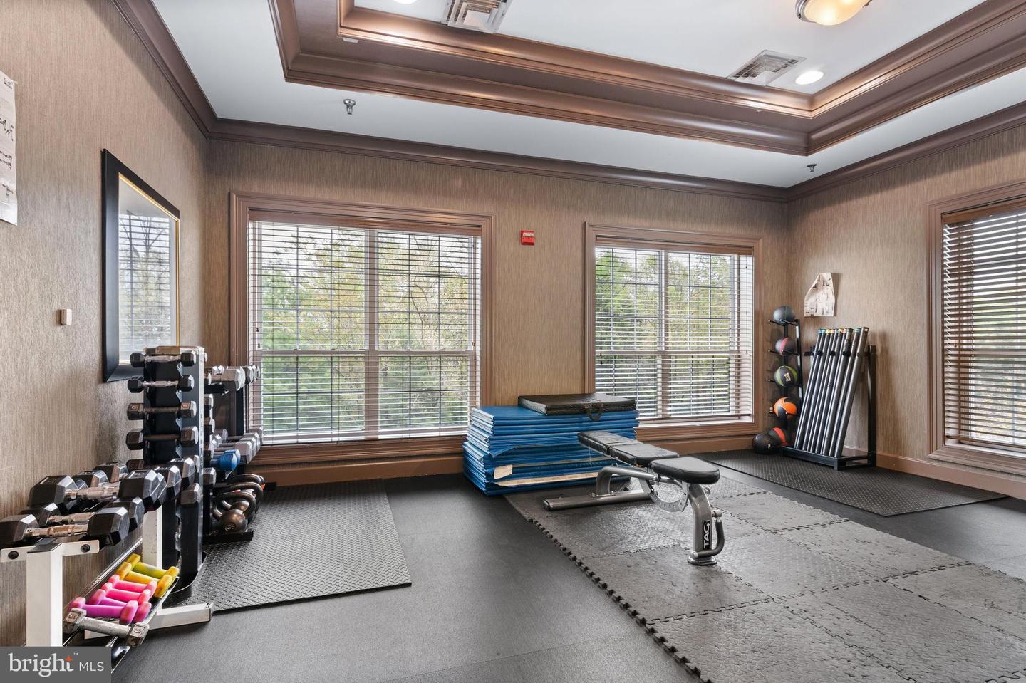 4870 EISENHOWER AVE #109, ALEXANDRIA, Virginia 22304, 1 Bedroom Bedrooms, ,1 BathroomBathrooms,Residential,For sale,4870 EISENHOWER AVE #109,VAAX2044446 MLS # VAAX2044446