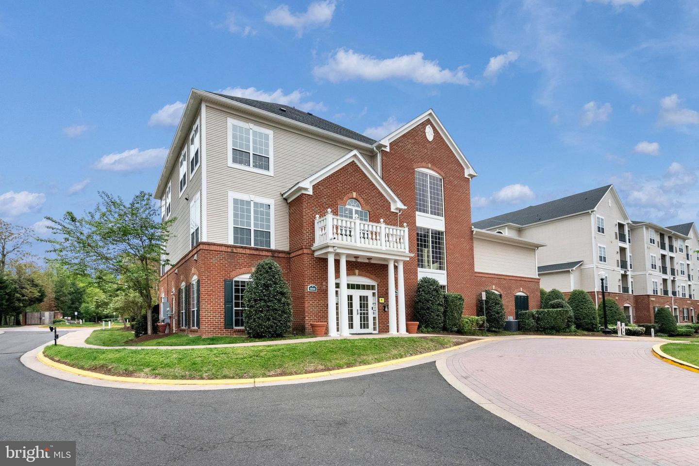 4870 EISENHOWER AVE #109, ALEXANDRIA, Virginia 22304, 1 Bedroom Bedrooms, ,1 BathroomBathrooms,Residential,For sale,4870 EISENHOWER AVE #109,VAAX2044446 MLS # VAAX2044446