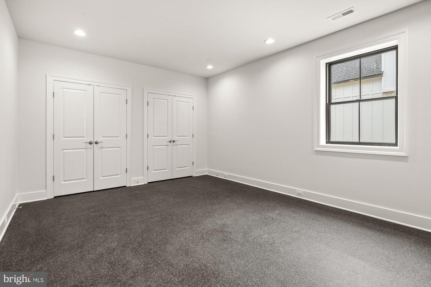 11632 PINE TREE DR, FAIRFAX, Virginia 22033, 6 Bedrooms Bedrooms, ,6 BathroomsBathrooms,Residential,For sale,11632 PINE TREE DR,VAFX2236648 MLS # VAFX2236648