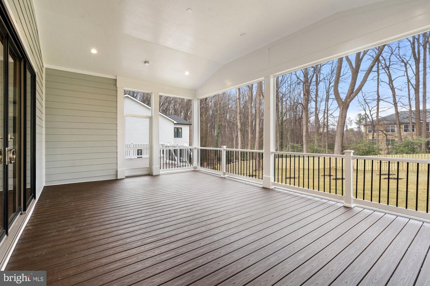 11632 PINE TREE DR, FAIRFAX, Virginia 22033, 6 Bedrooms Bedrooms, ,6 BathroomsBathrooms,Residential,For sale,11632 PINE TREE DR,VAFX2236648 MLS # VAFX2236648