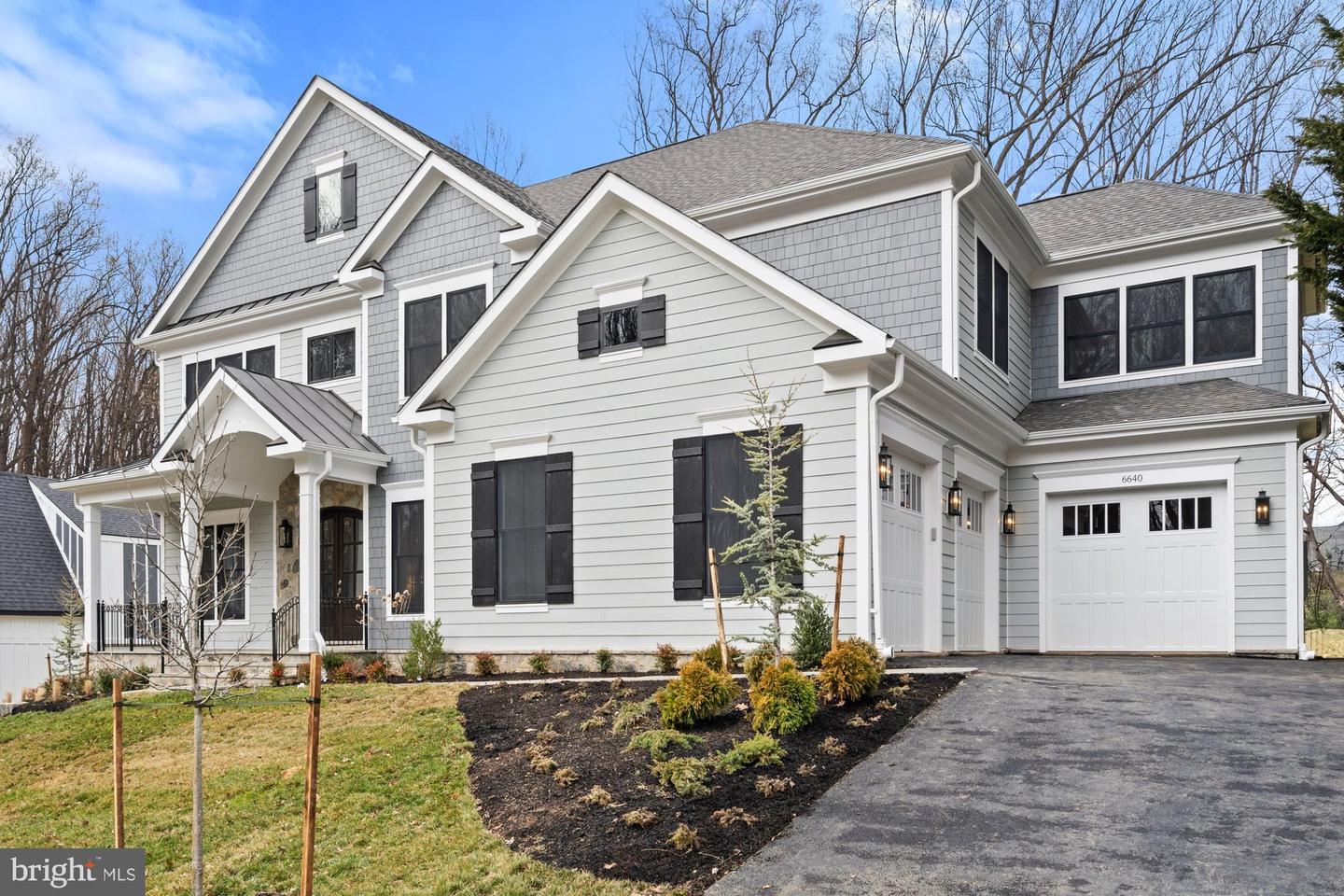 11632 PINE TREE DR, FAIRFAX, Virginia 22033, 6 Bedrooms Bedrooms, ,6 BathroomsBathrooms,Residential,For sale,11632 PINE TREE DR,VAFX2236648 MLS # VAFX2236648