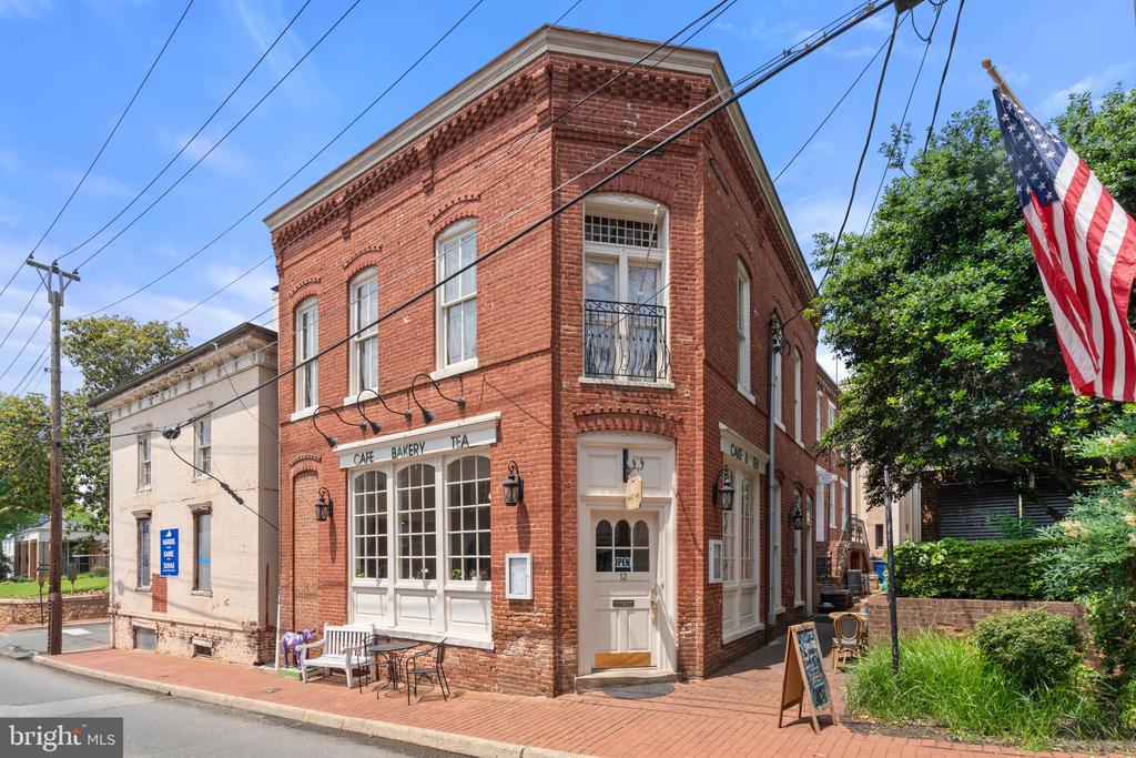 165 GREEN ST, WARRENTON, Virginia 20186, 3 Bedrooms Bedrooms, ,3 BathroomsBathrooms,Residential,165 GREEN ST,VAFQ2017440 MLS # VAFQ2017440