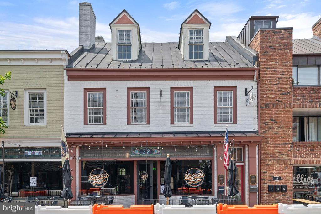 165 GREEN ST, WARRENTON, Virginia 20186, 3 Bedrooms Bedrooms, ,3 BathroomsBathrooms,Residential,165 GREEN ST,VAFQ2017440 MLS # VAFQ2017440