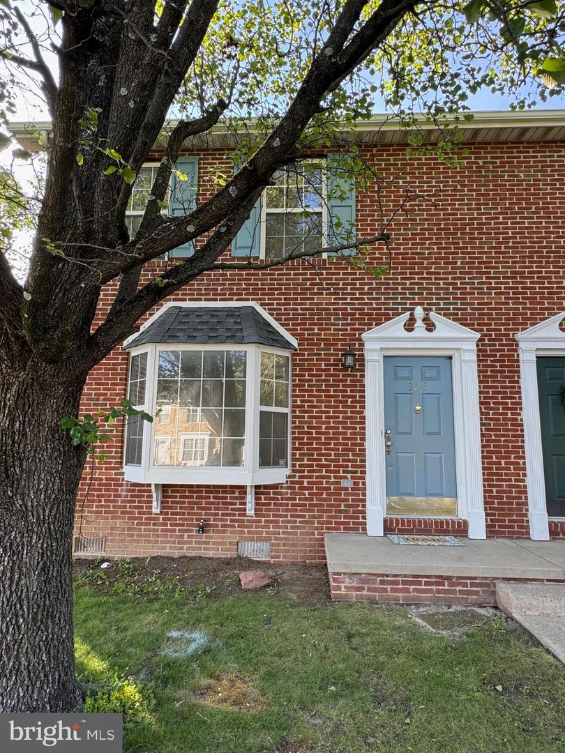 326 BANBURY TER, WINCHESTER, Virginia 22601, 3 Bedrooms Bedrooms, ,1 BathroomBathrooms,Residential,For sale,326 BANBURY TER,VAFV2034308 MLS # VAFV2034308