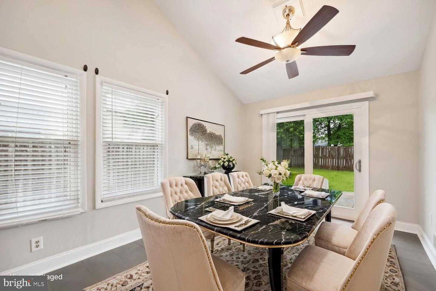 810 SUGARLAND RUN DR, STERLING, Virginia 20164, 4 Bedrooms Bedrooms, ,3 BathroomsBathrooms,Residential,For sale,810 SUGARLAND RUN DR,VALO2097774 MLS # VALO2097774