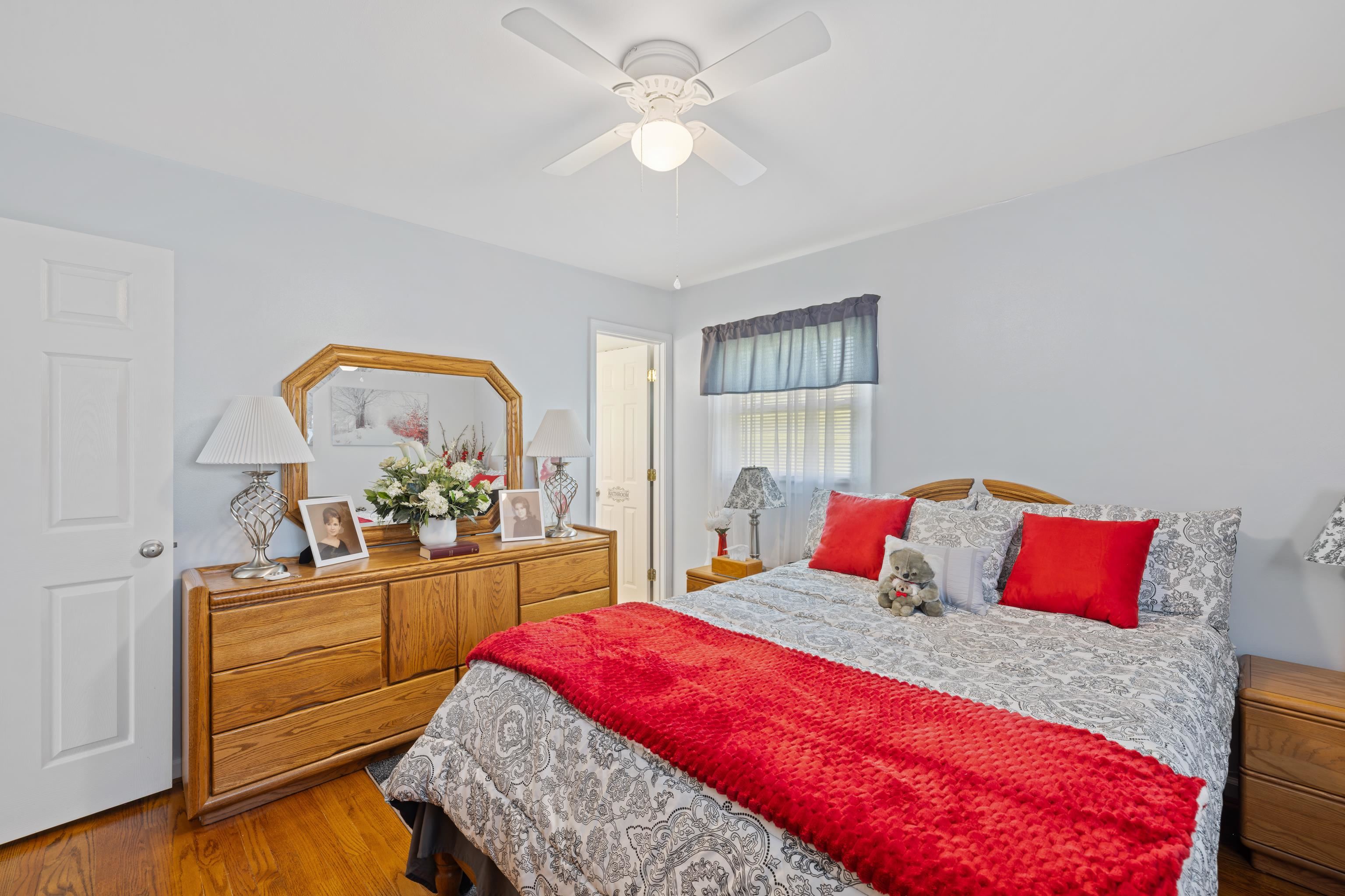 2399 HIGHVIEW CIR, STAUNTON, Virginia 24401, 2 Bedrooms Bedrooms, ,1 BathroomBathrooms,Residential,2399 HIGHVIEW CIR,666846 MLS # 666846