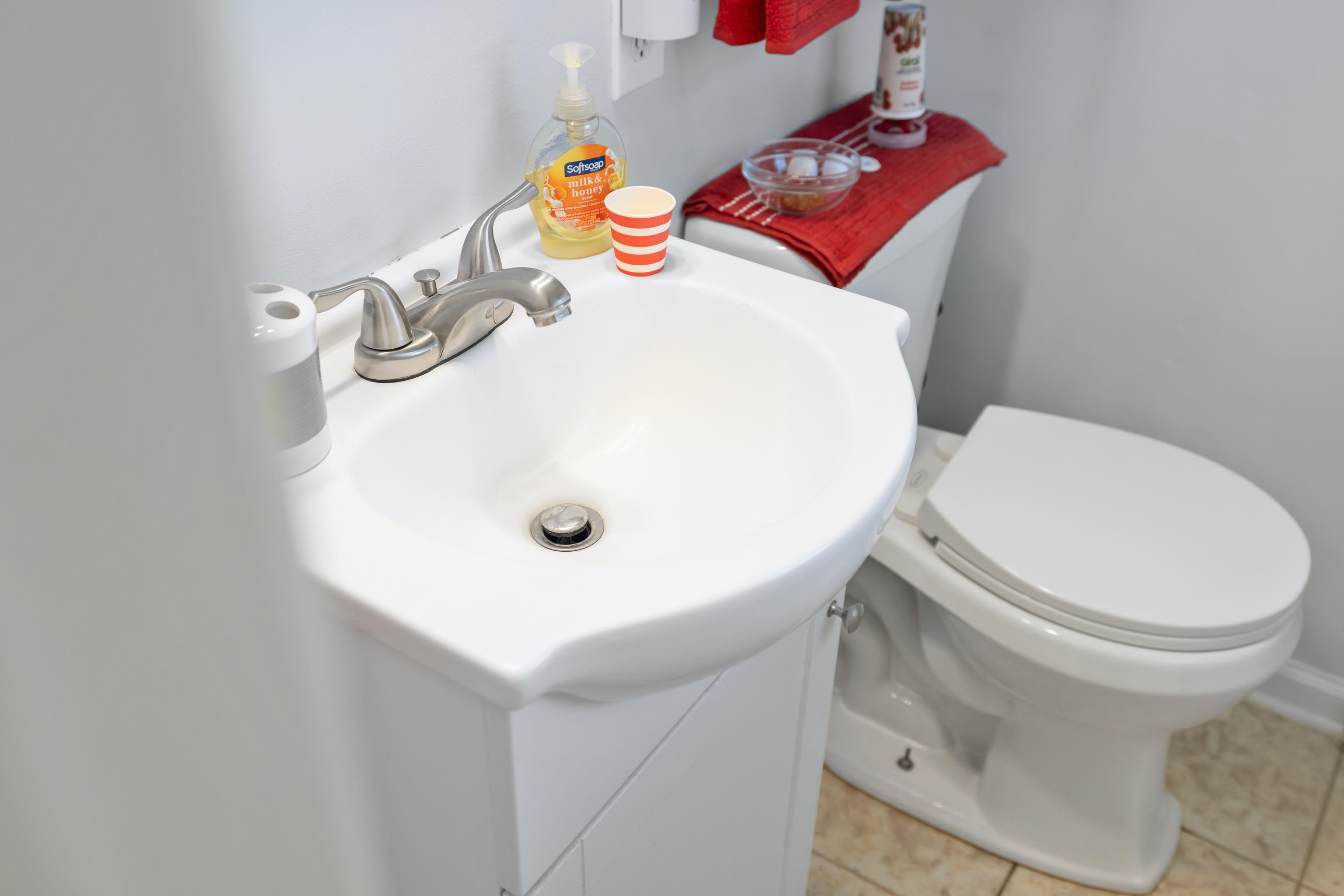 2399 HIGHVIEW CIR, STAUNTON, Virginia 24401, 2 Bedrooms Bedrooms, ,1 BathroomBathrooms,Residential,2399 HIGHVIEW CIR,666846 MLS # 666846