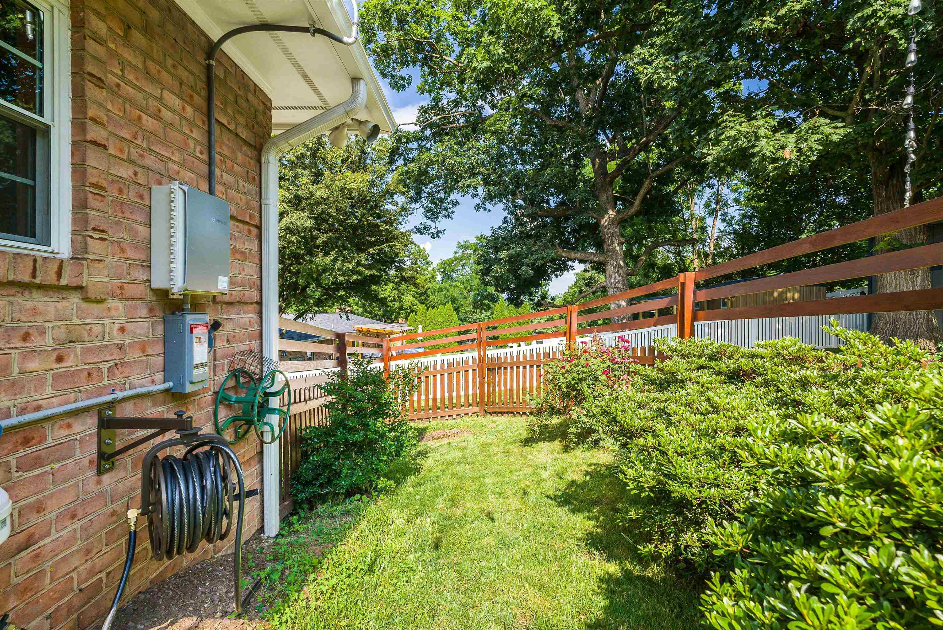 3106 FLINT AVE, ROCKINGHAM, Virginia 22801, 3 Bedrooms Bedrooms, ,2 BathroomsBathrooms,Residential,3106 FLINT AVE,666847 MLS # 666847