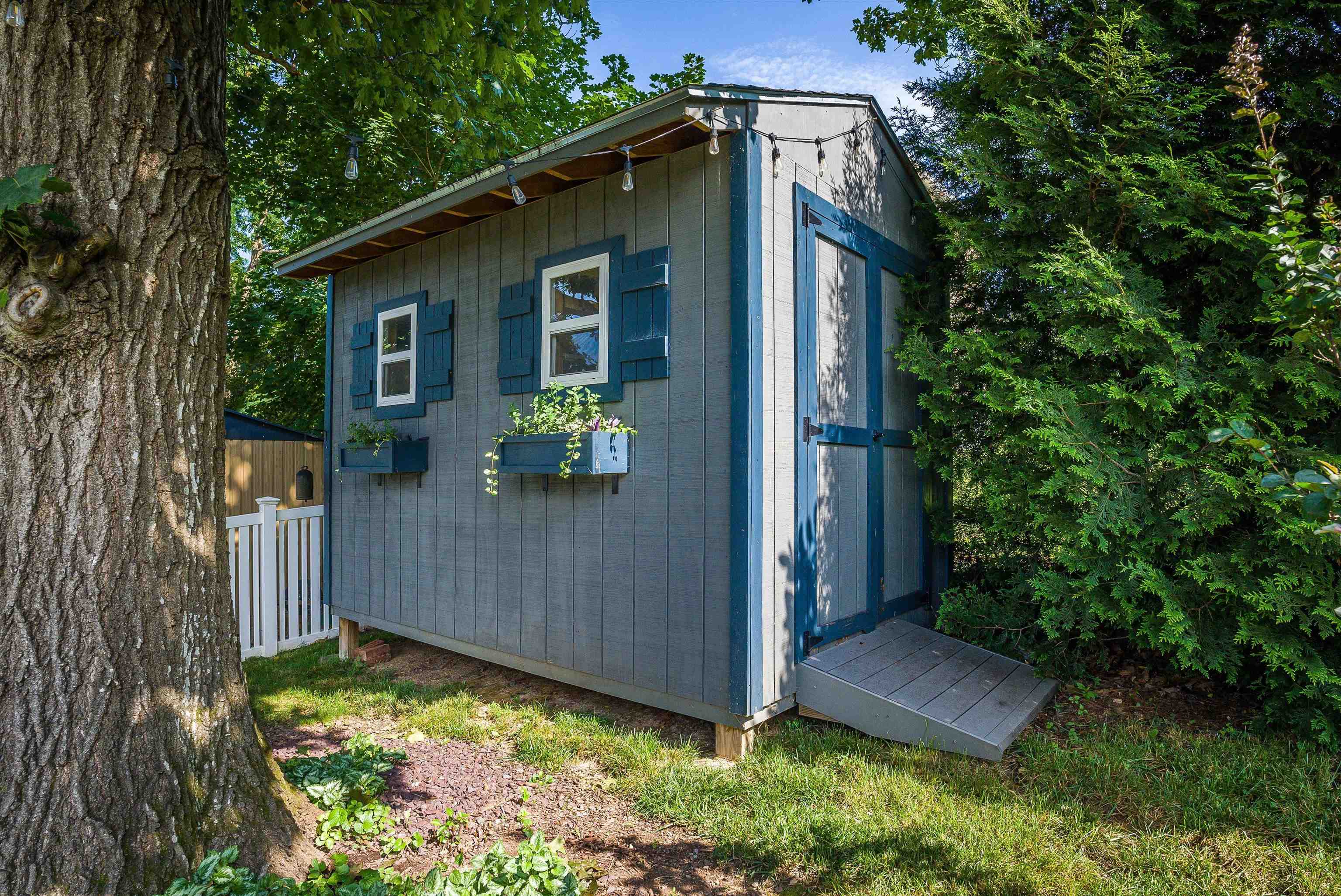 3106 FLINT AVE, ROCKINGHAM, Virginia 22801, 3 Bedrooms Bedrooms, ,2 BathroomsBathrooms,Residential,3106 FLINT AVE,666847 MLS # 666847