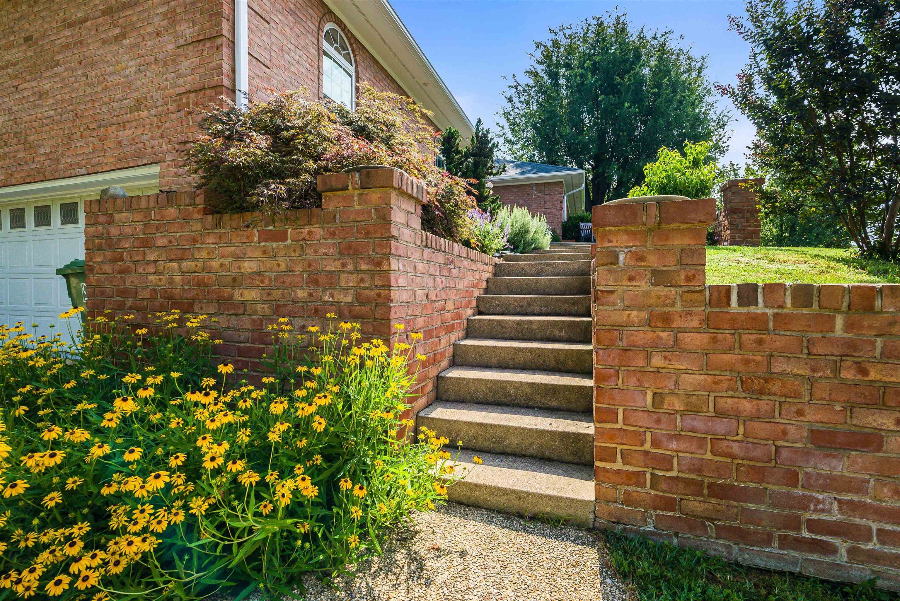 3106 FLINT AVE, ROCKINGHAM, Virginia 22801, 3 Bedrooms Bedrooms, ,2 BathroomsBathrooms,Residential,3106 FLINT AVE,666847 MLS # 666847