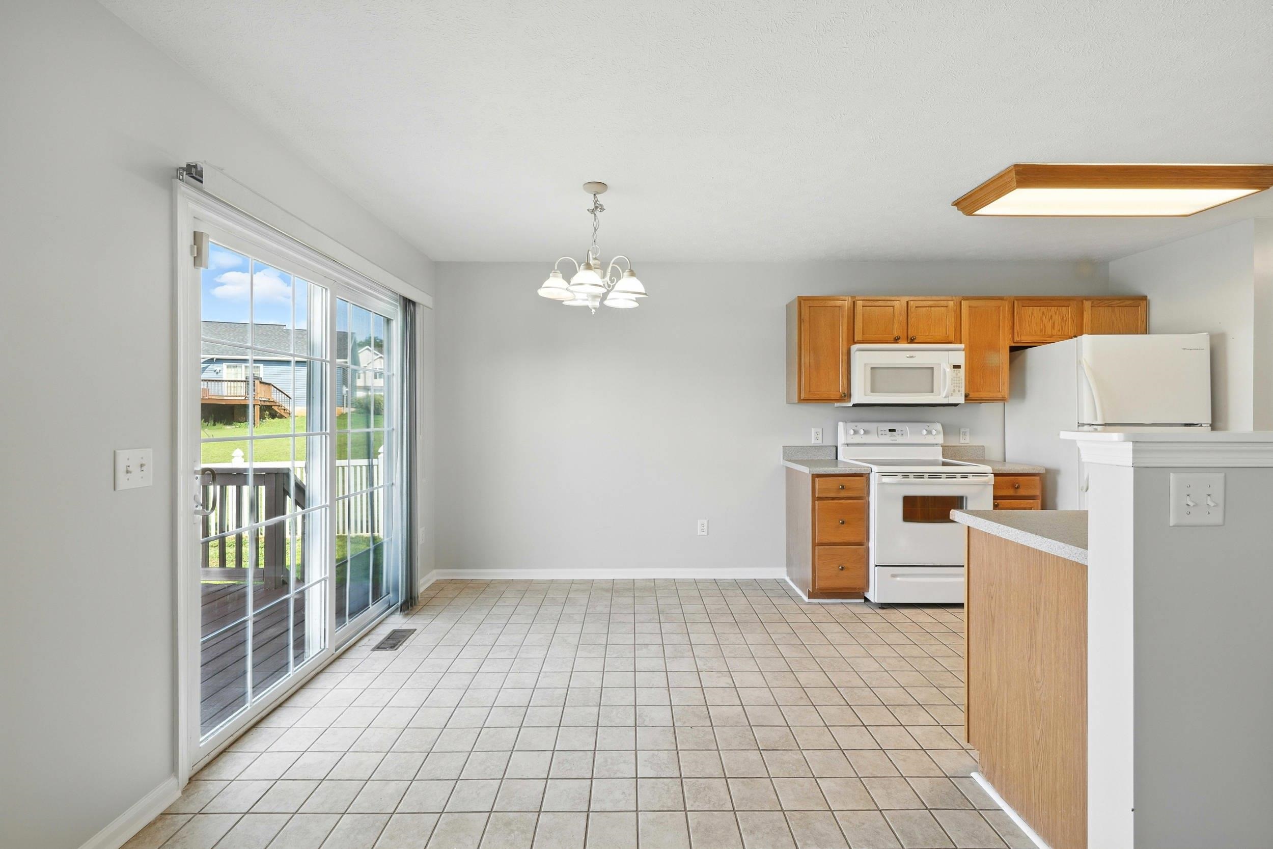 14781 JUSTICE CROSSING, BROADWAY, Virginia 22815, 3 Bedrooms Bedrooms, ,2 BathroomsBathrooms,Residential,14781 JUSTICE CROSSING,666849 MLS # 666849