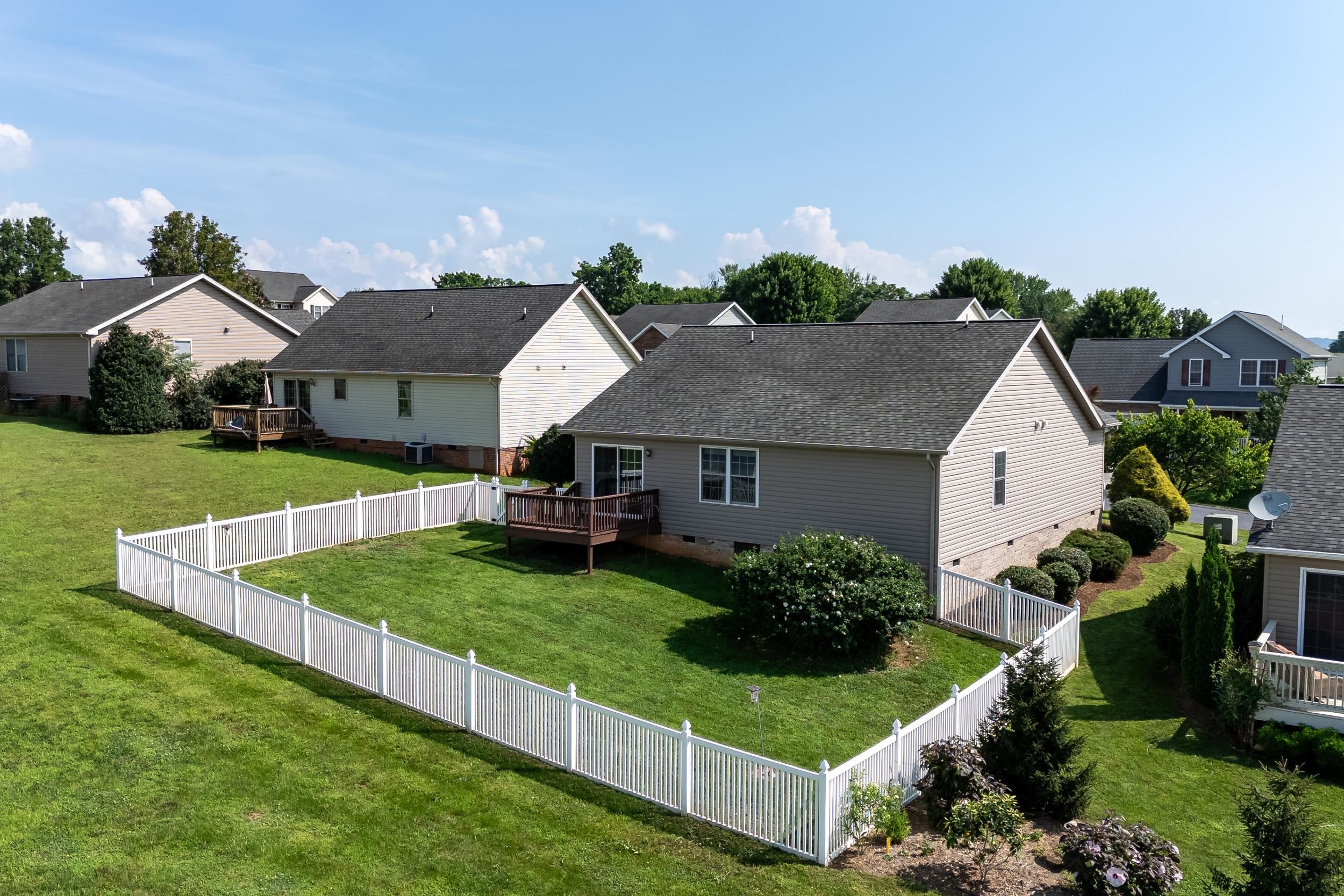 14781 JUSTICE CROSSING, BROADWAY, Virginia 22815, 3 Bedrooms Bedrooms, ,2 BathroomsBathrooms,Residential,14781 JUSTICE CROSSING,666849 MLS # 666849
