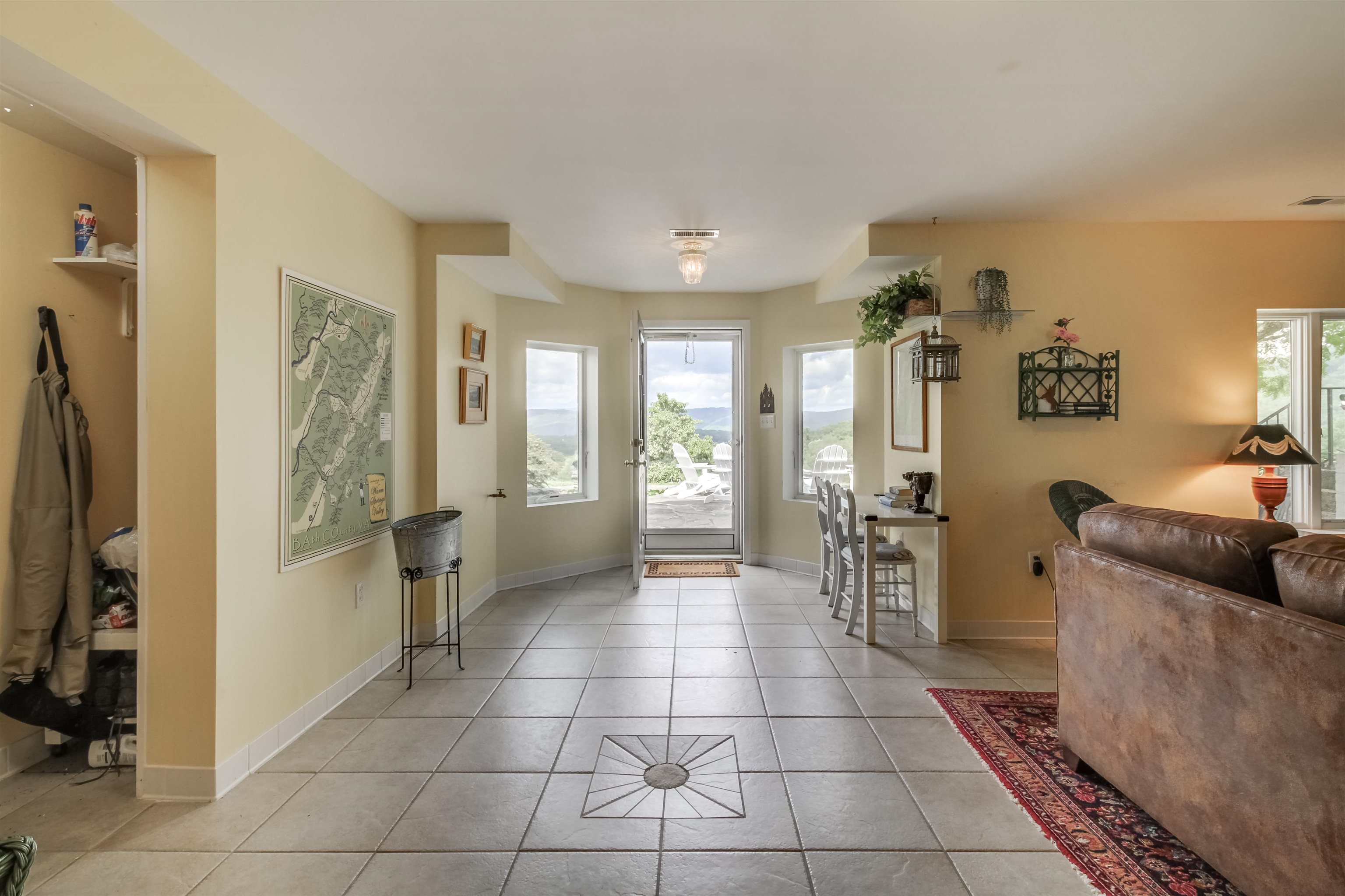 71 SAND HILL LN, WARM SPRINGS, Virginia 24484, 3 Bedrooms Bedrooms, ,4 BathroomsBathrooms,Residential,71 SAND HILL LN,666857 MLS # 666857