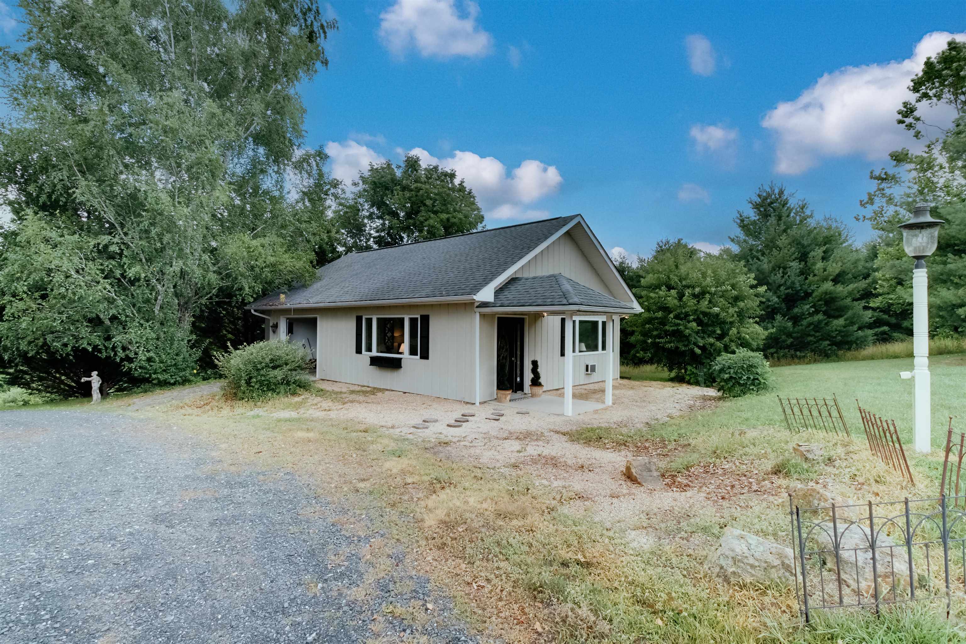 71 SAND HILL LN, WARM SPRINGS, Virginia 24484, 3 Bedrooms Bedrooms, ,4 BathroomsBathrooms,Residential,71 SAND HILL LN,666857 MLS # 666857