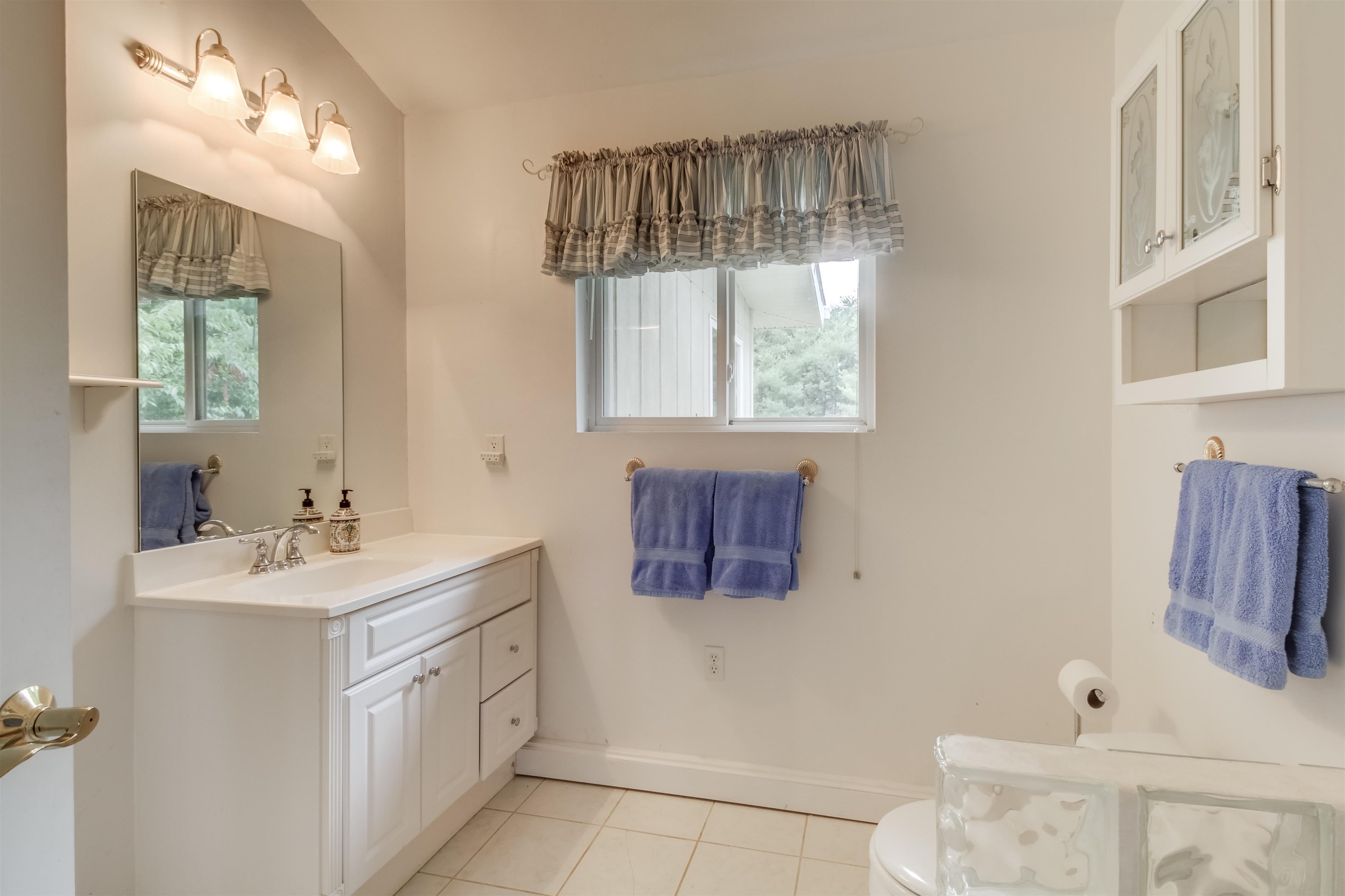71 SAND HILL LN, WARM SPRINGS, Virginia 24484, 3 Bedrooms Bedrooms, ,4 BathroomsBathrooms,Residential,71 SAND HILL LN,666857 MLS # 666857