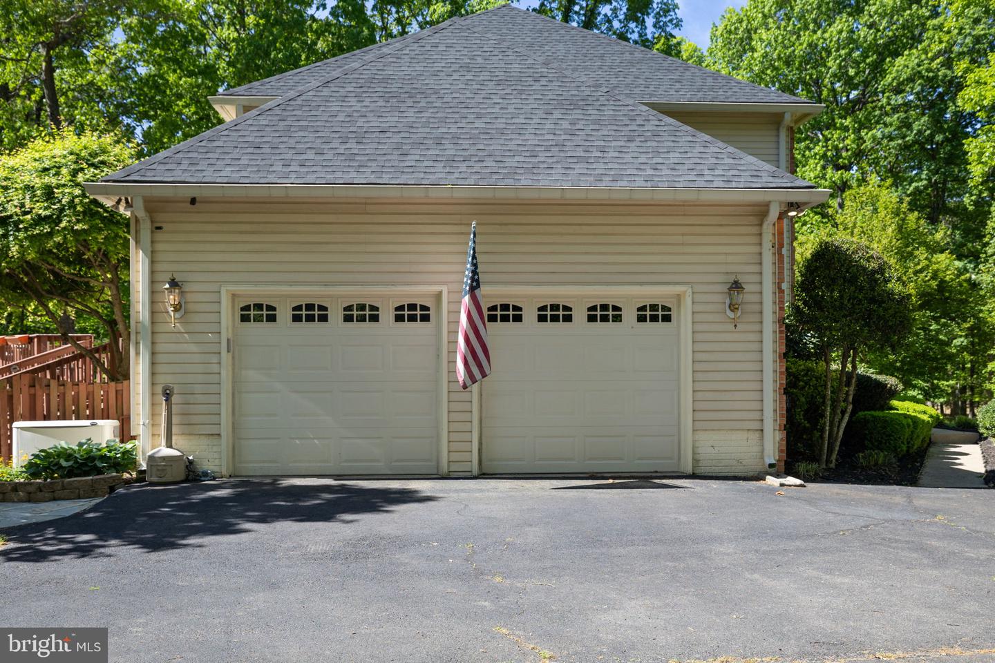 8107 WATERFORD DR, SPOTSYLVANIA, Virginia 22551, 5 Bedrooms Bedrooms, ,4 BathroomsBathrooms,Residential,For sale,8107 WATERFORD DR,VASP2034038 MLS # VASP2034038