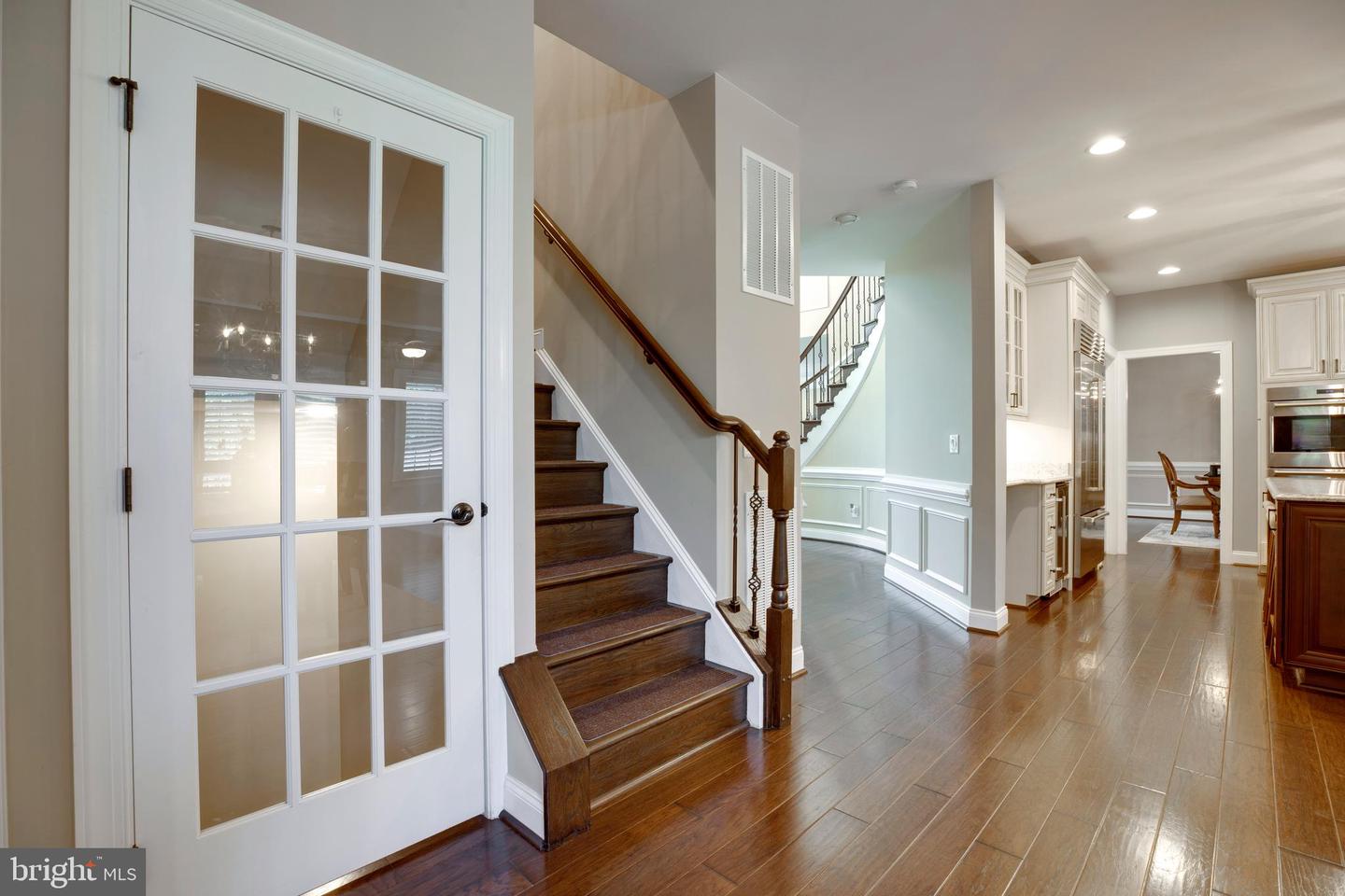 5206 BONNIE BRAE FARM DR, HAYMARKET, Virginia 20169, 5 Bedrooms Bedrooms, ,5 BathroomsBathrooms,Residential,For sale,5206 BONNIE BRAE FARM DR,VAPW2097568 MLS # VAPW2097568